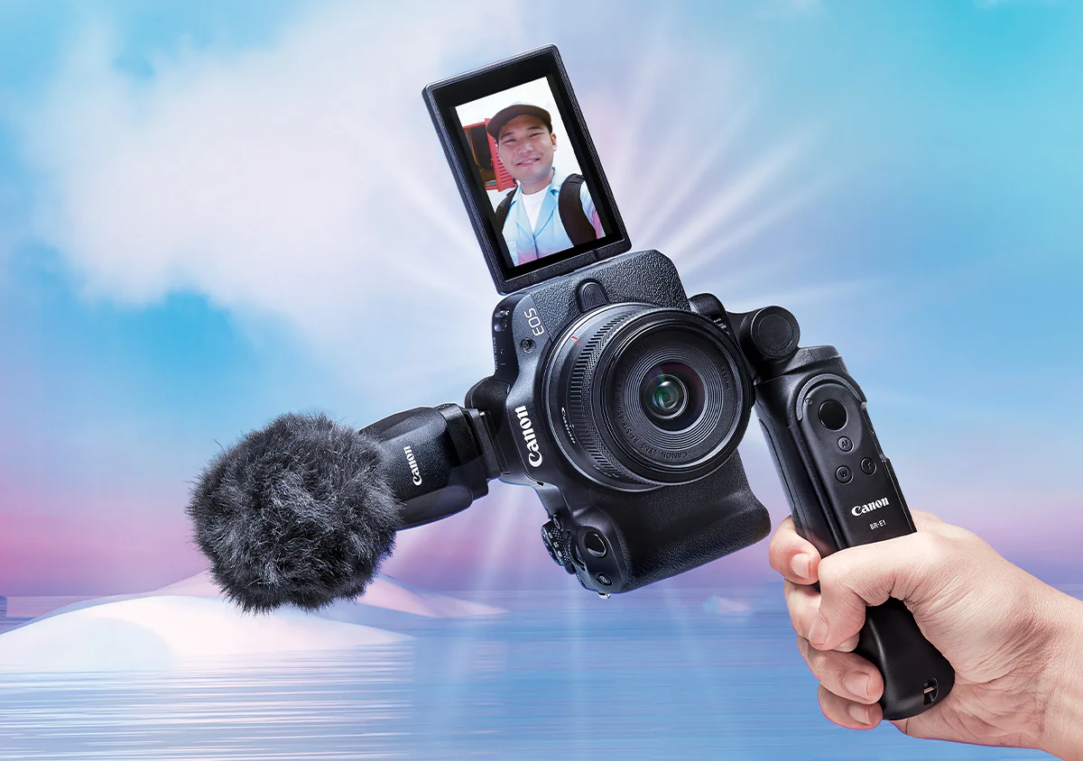 Canon R50 Content Creator Kit - Image 3