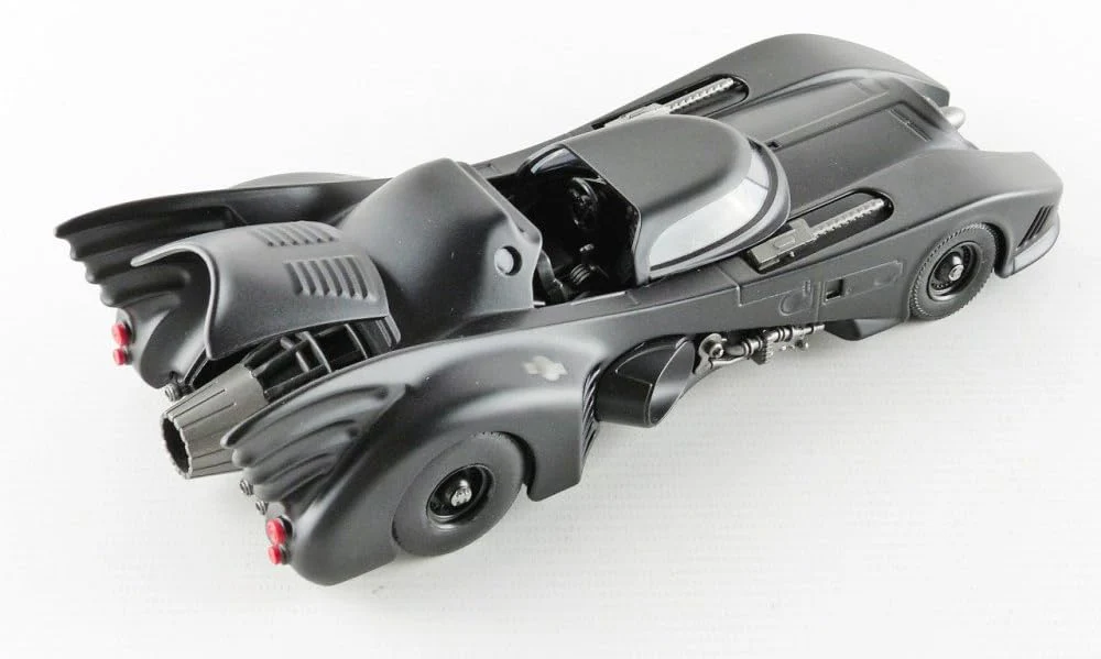 DC Batmobile Diecast Model 1:24 1989 BA8504C 1989 Diecast Model - Image 3