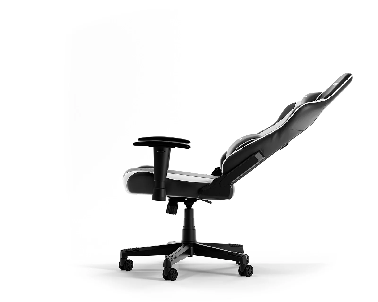 DXRacer P132 Gaming Chair - Black/White - Image 5