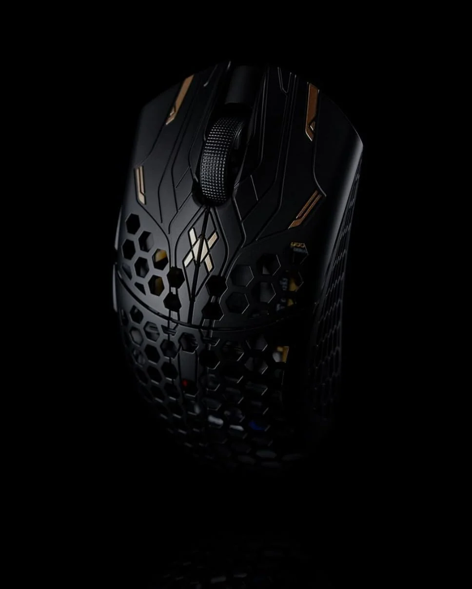 Finalmouse UltralightX - Lion / Guardian - Image 3