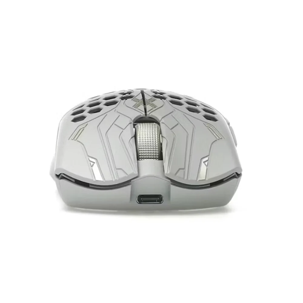 Finalmouse UltralightX Wireless Clix Medium Gaming Mouse - Image 3