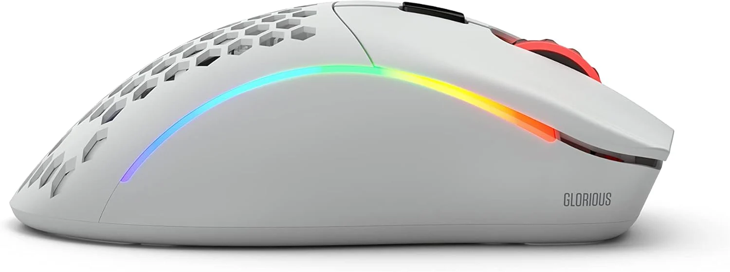 Glorious Model D Wireless Gaming Mouse - Matte White - Image 4