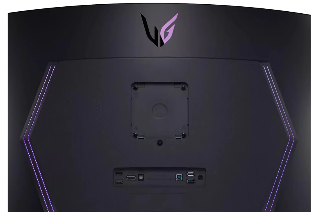 LG 45" Ultragear™ OLED Curved 3K 240Hz .03ms 45GR95QE-B Gaming Monitor - Image 5