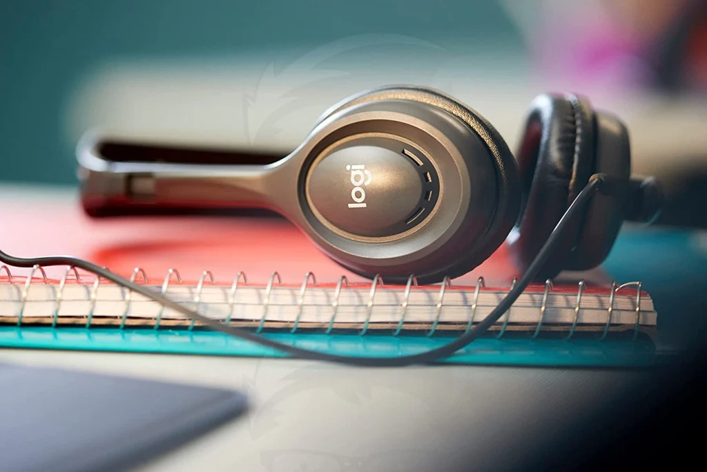 Logitech H111 Wired Stereo Headset - Image 4