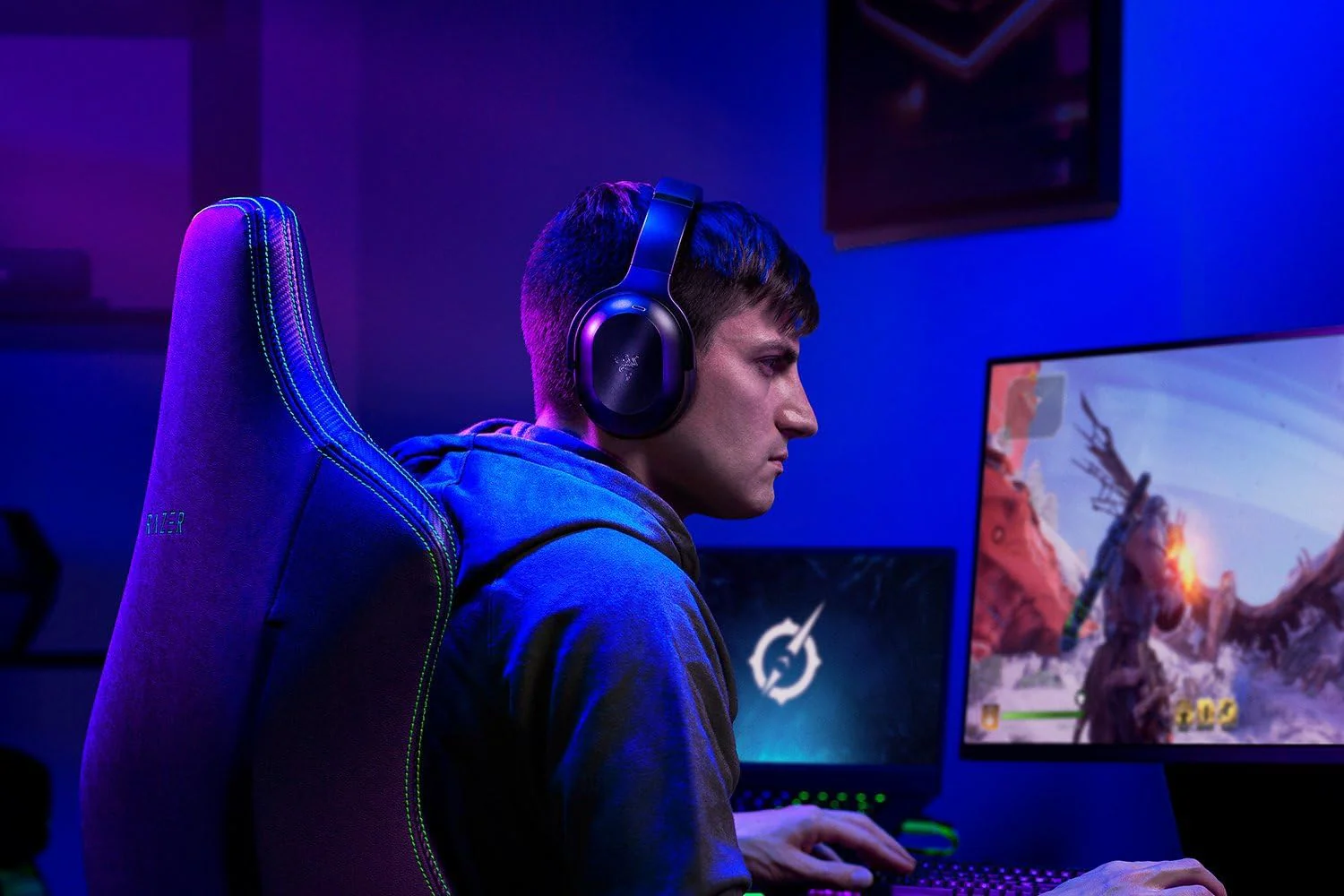 Razer Barracuda Pro Wireless & BT Hybrid ANC Gaming Headset - Image 3