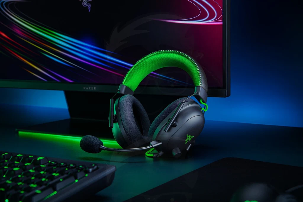 Razer BlackShark V2 - Wired Gaming Headset + USB Sound Card - Special Edition - Image 2