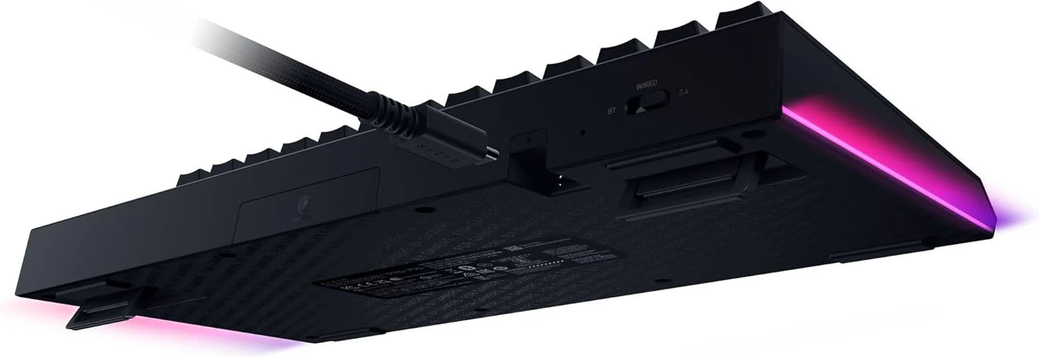 Razer BlackWidow V4 PRO 75% Mechanical Gaming Keyboard Orange Tactile - Black - Image 2