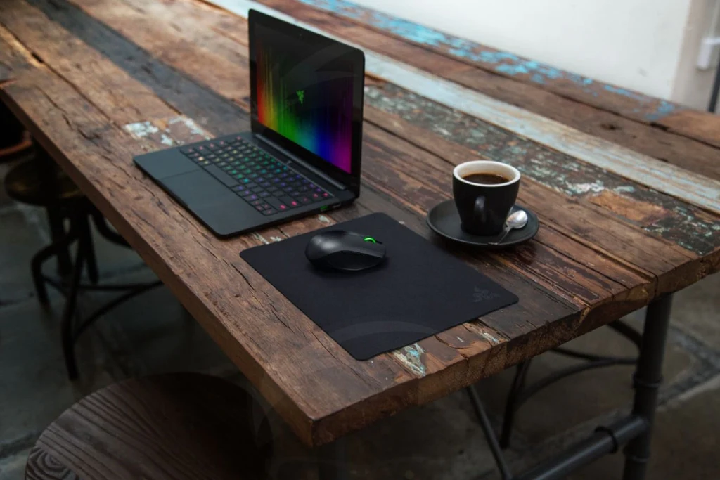 Razer Goliathus Mobile Stealth Portable Gaming Mouse Pad (Black) - Image 4