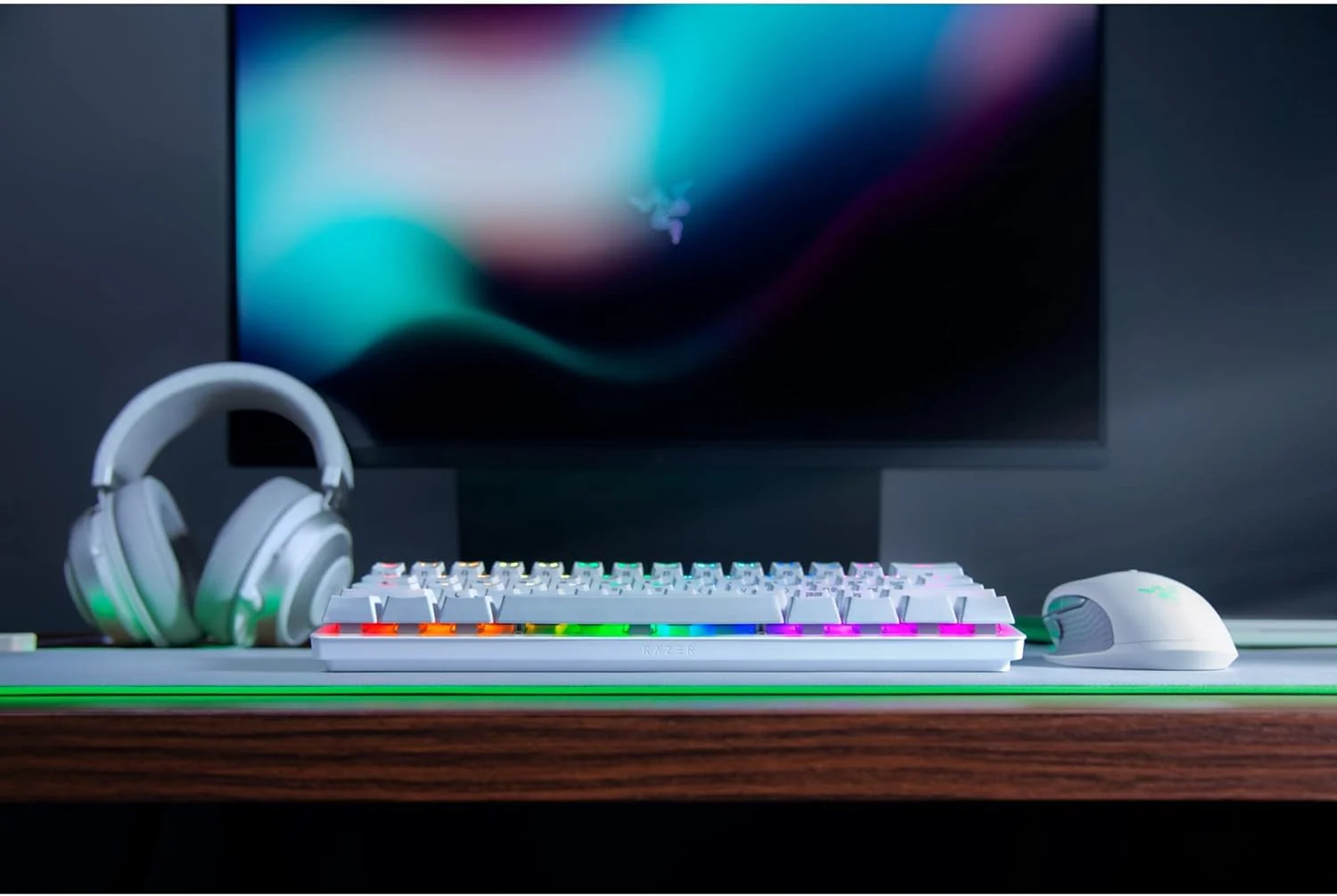 Razer Huntsman Mini 60% Clicky Optical-Mechanical (Purple Switch) Gaming Keyboard - Mercury White - Image 5