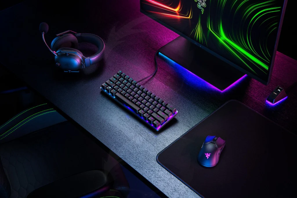 Razer Huntsman Mini 60% with Analog (Red Switch) Gaming Keyboard - Black - Image 2