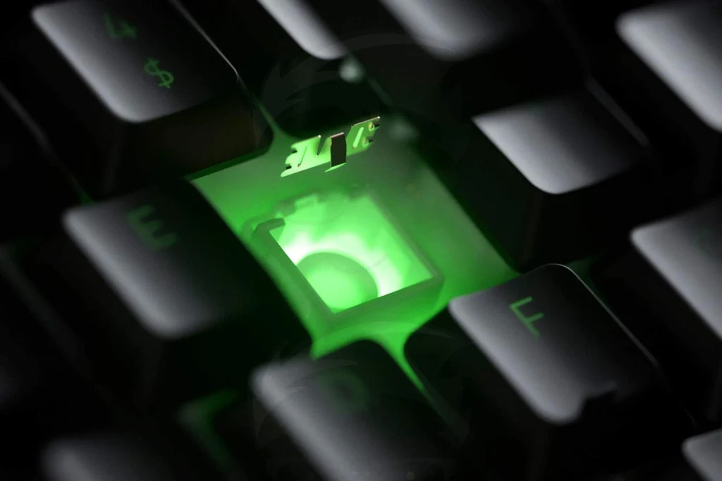 Razer Ornata V2 Mecha-Membrane Gaming Keyboard - Image 3
