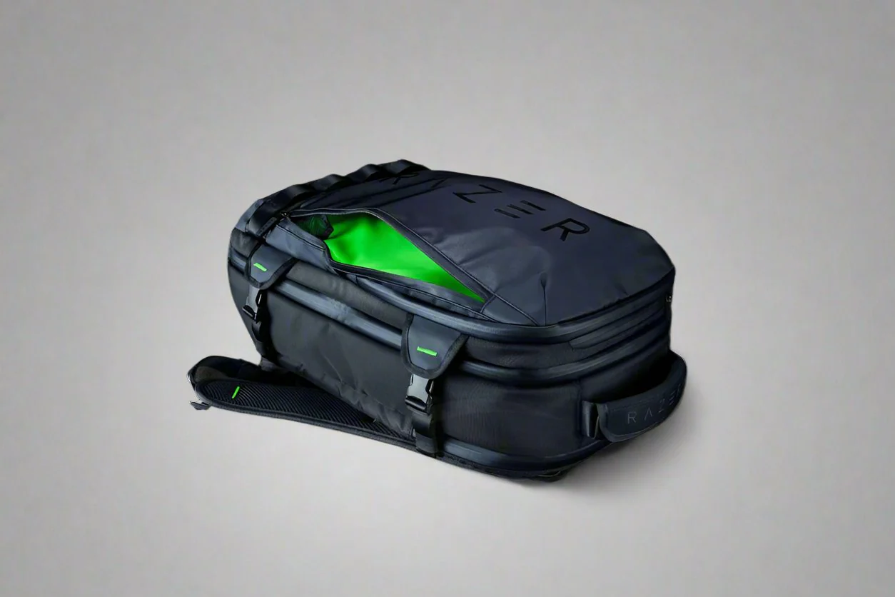 Razer Rogue 17" Backpack V3 - Black LAPTOP BAG - Image 4