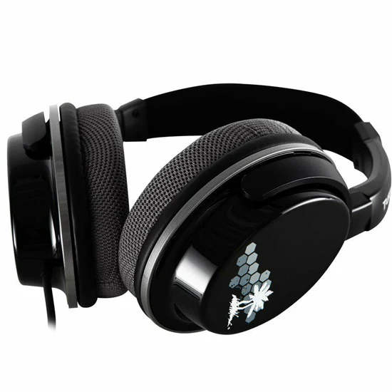 Turtle Beach EarForce M5Ti Wired Gaming Headset with case - Image 2