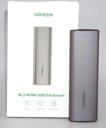 UGREEN CM400 Enclosure M.2 NVMe SSD - Image 2