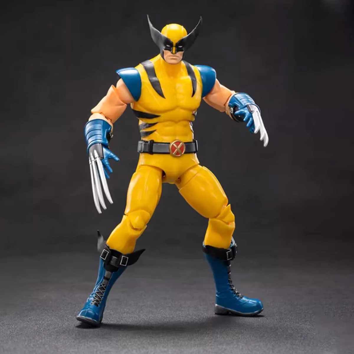 ZD Toys Marvel Studios Gamer Verse Super War Wolverine 1/10 Action Figure - Image 3